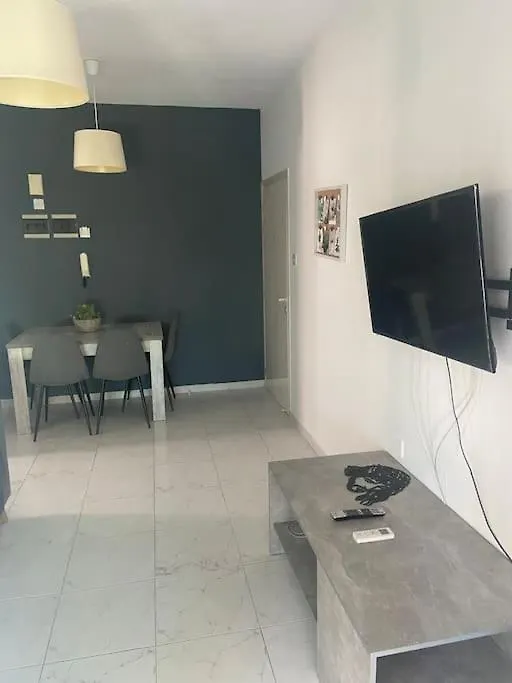 Apartment Paradise Homes 35 Larnaca